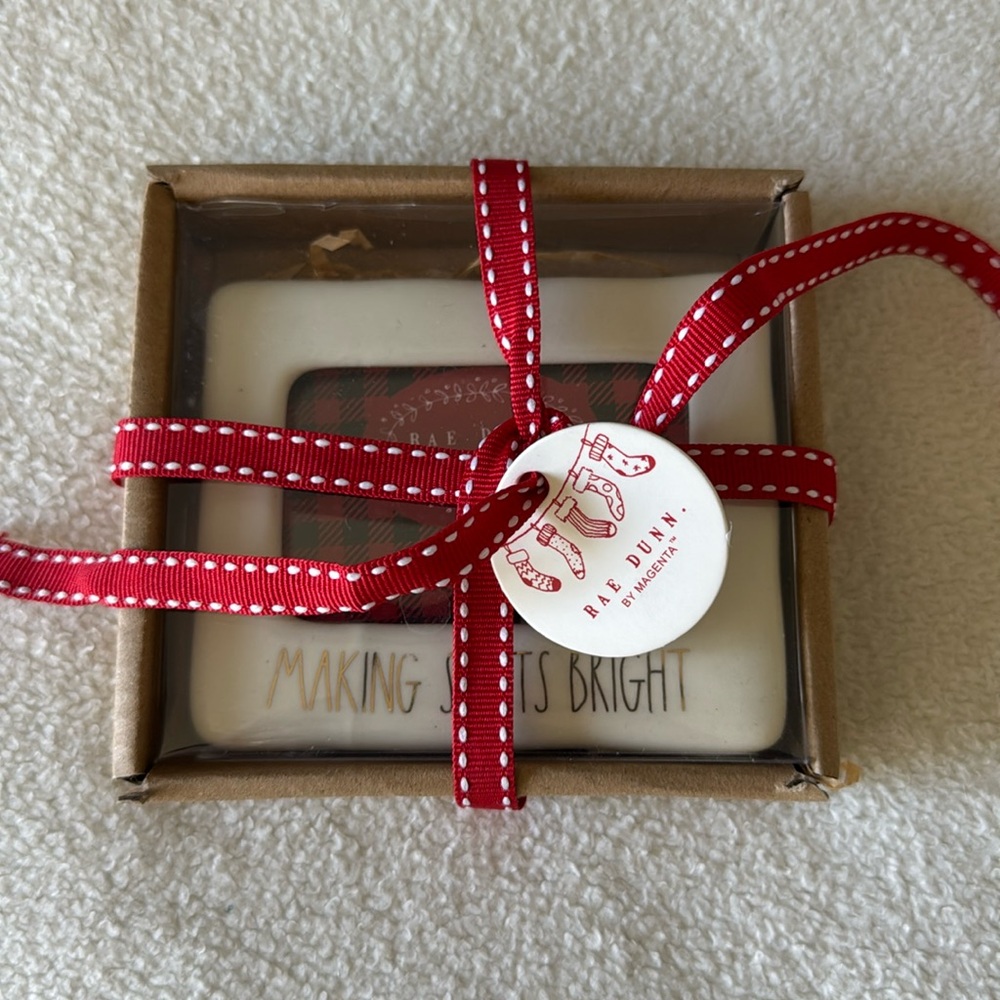 Rae Dunn MAKING SPIRITS BRIGHT 3X2 Ceramic Picture Frame Ornament NWT